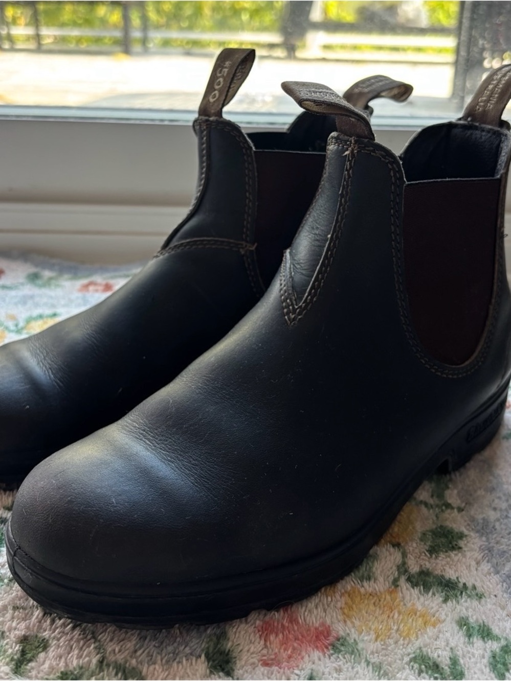 Blundstone Women's Chelsea Boots - Black/Dark Brown with Dark Brown Elastic